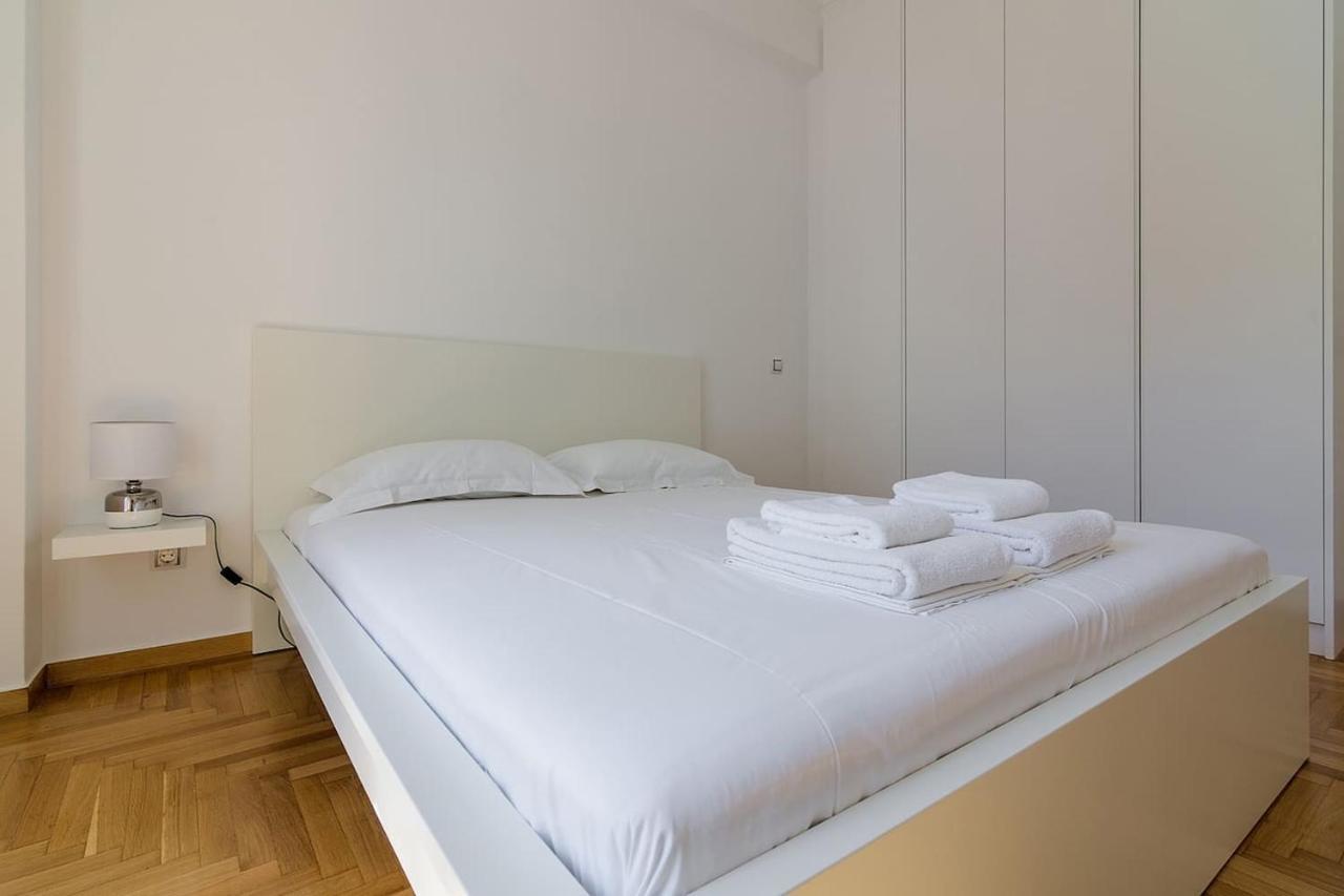 Spacious Two Bedroom Apartment In Central Location 아테네 외부 사진