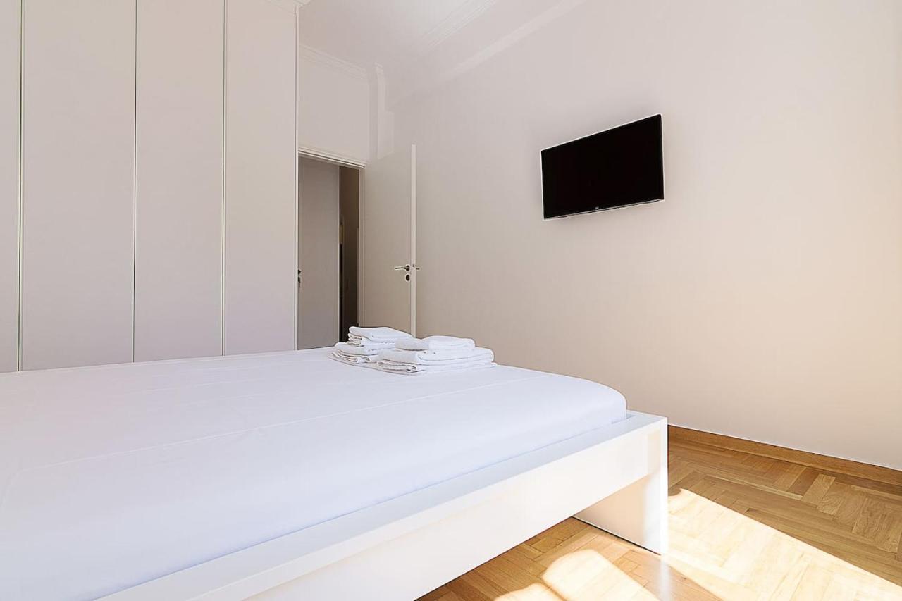 Spacious Two Bedroom Apartment In Central Location 아테네 외부 사진