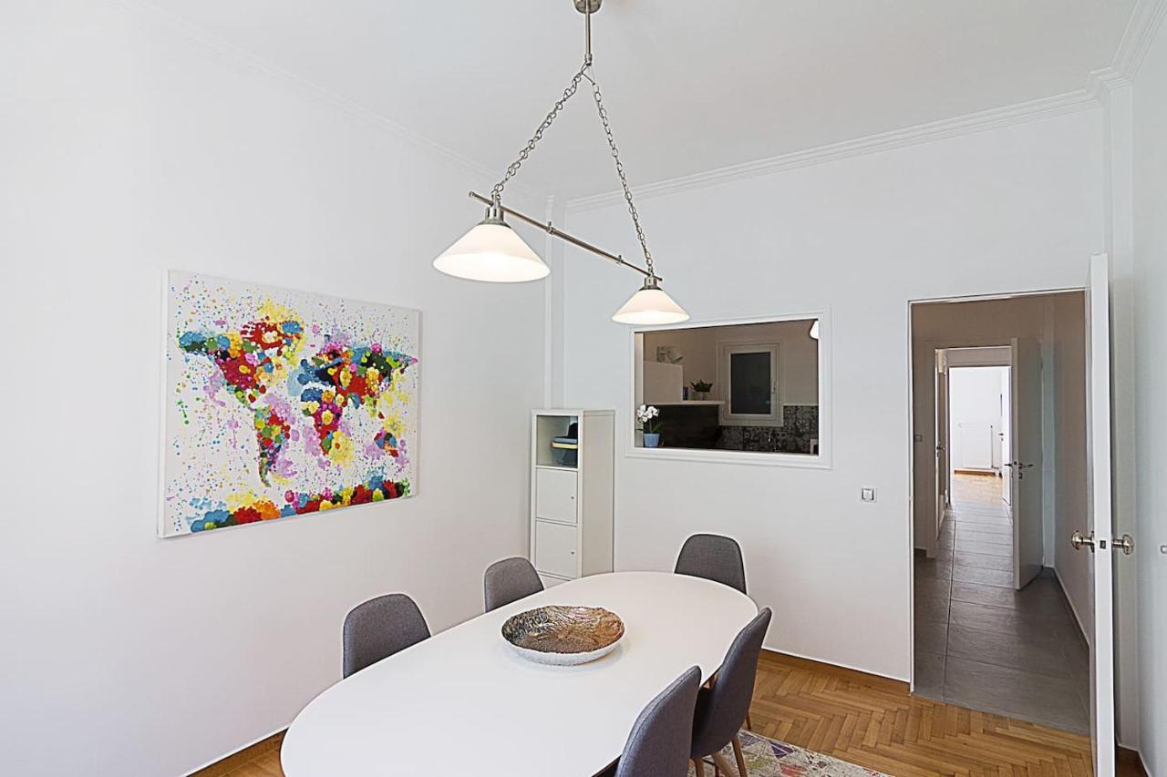 Spacious Two Bedroom Apartment In Central Location 아테네 외부 사진